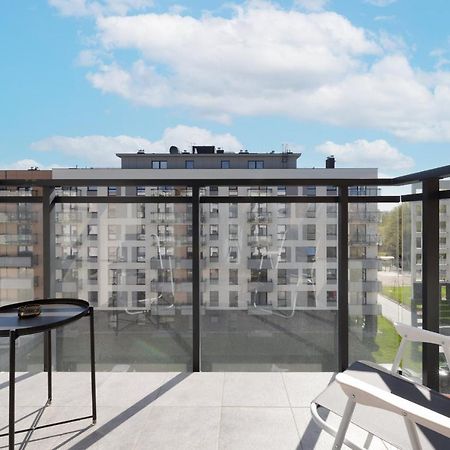 Osiedle Latarnikow Apartment With Parking Gdansk By Noclegi Renters Esterno foto