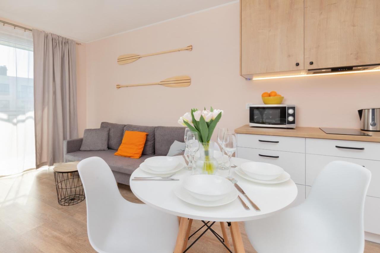 Osiedle Latarnikow Apartment With Parking Gdansk By Noclegi Renters Esterno foto