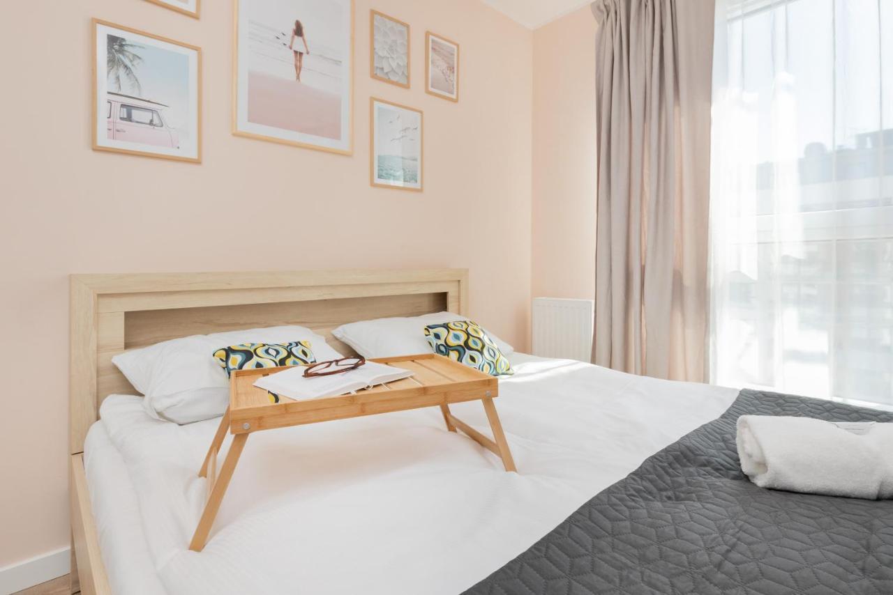 Osiedle Latarnikow Apartment With Parking Gdansk By Noclegi Renters Esterno foto