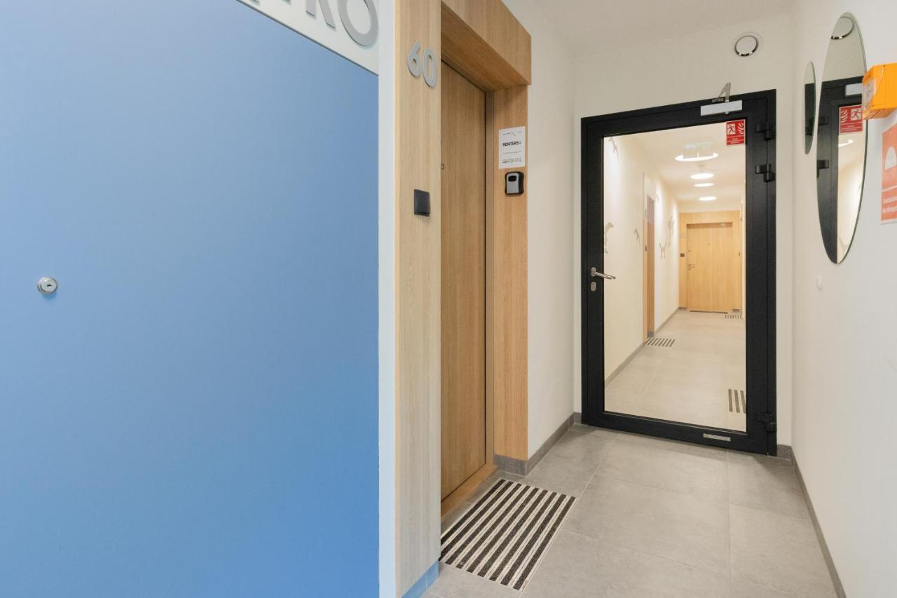 Osiedle Latarnikow Apartment With Parking Gdansk By Noclegi Renters Esterno foto